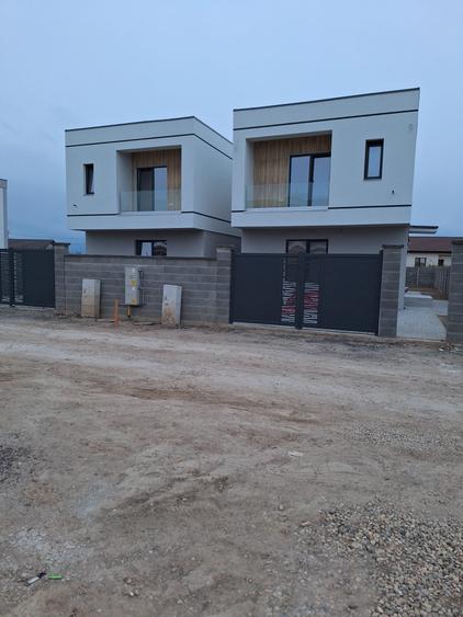Duplex  Calea Urseni-ambele apartamente-120 mp-P+1E-5 camere-3 bai-165.000 euro - 1