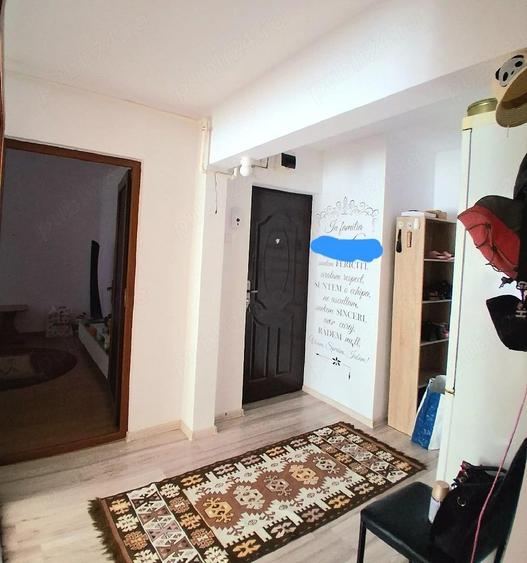 Apartament de vanzare - 4