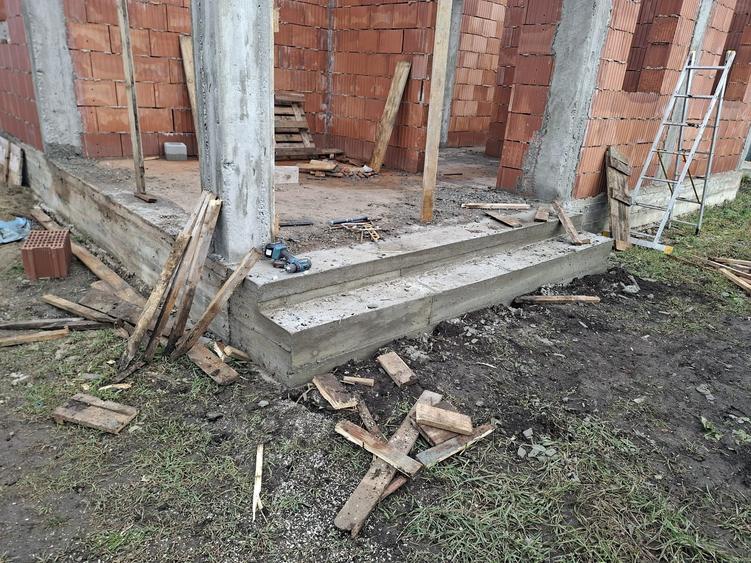 Vanzare casa noua in constructie cu autorizatie Stupini Brasov - 14