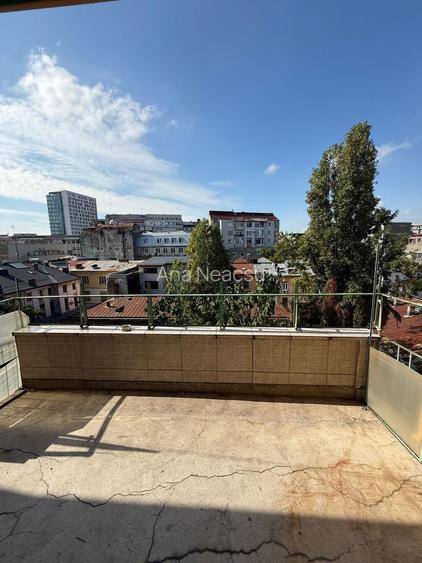 Vanzare apartament 2 camere Piata Amzei Vanzare apartament 2 camere Piata Amzei