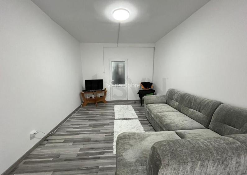 Apartament decomandat cu balcon vedere pe rasarit Apartament decomandat cu balcon vedere pe rasarit