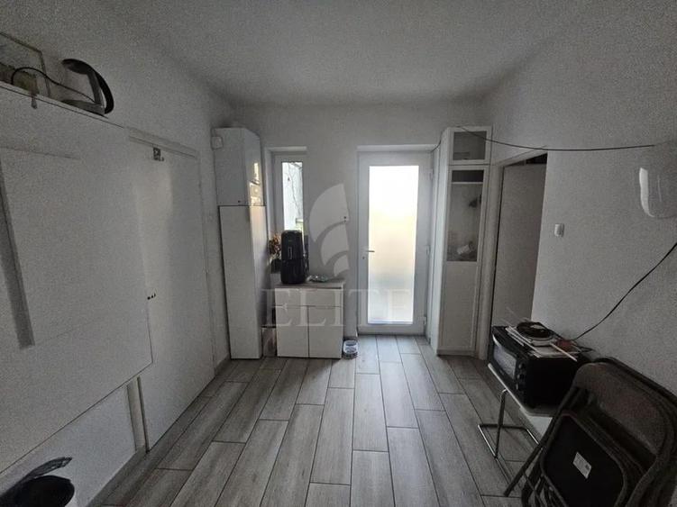 Apartament o camera în zona STRAZII HOREA - 2