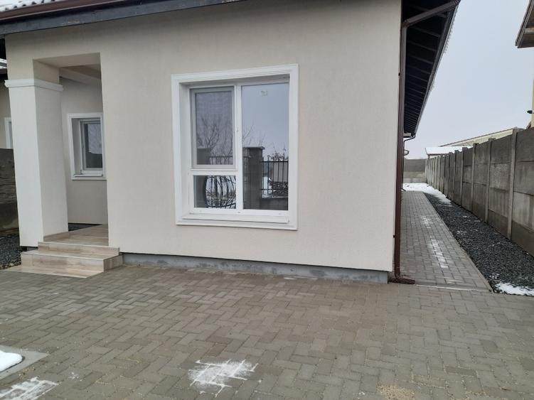 Proprietar vind duplex - 2