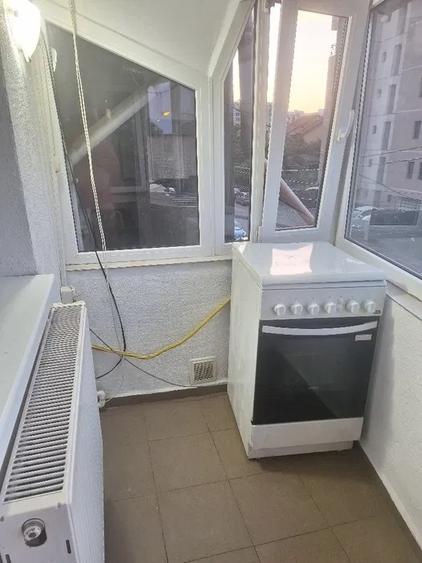 Apartament 3 camere decomandat, zona Km 4-5, bloc nou - 7