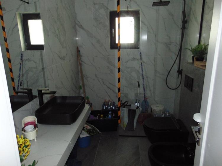 FARA COMISIOANE CASA TOP 3 camere 2 bai incalzire pardoseala tripane pe 800mp - 24