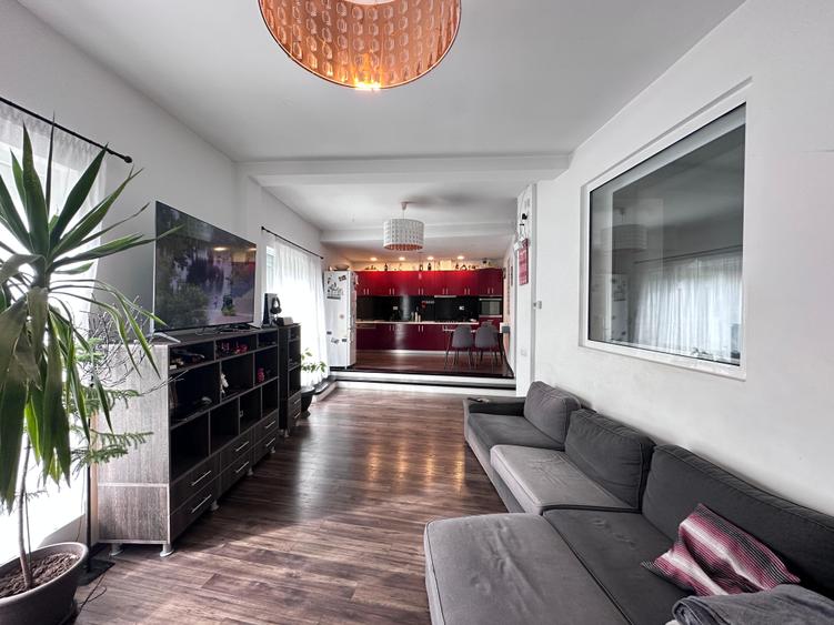 Casă modernă aproape de centrul orașului Galați - 1