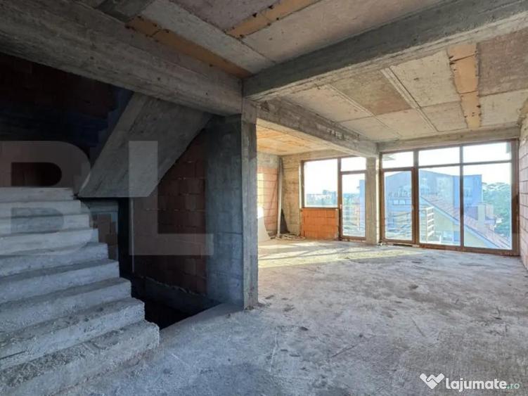 Penthouse in casa la ro?u, 144 mp utili cu 113 mp terasa - 9