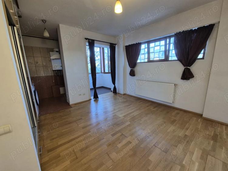 Particular vand garsoniera - 8