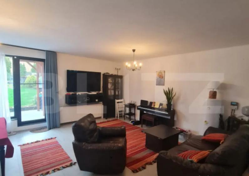 Casa cu 4 camere, instalatie fotovoltaica, acces restriction - 4