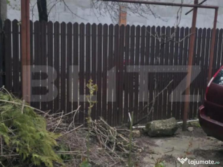 Casa cu 3 camere, curte verde si spatioasa - 1