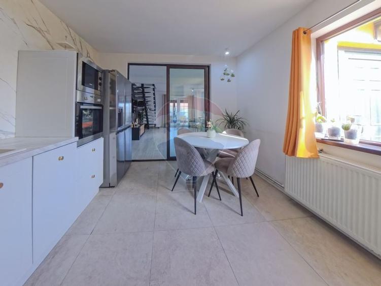 De vanzare 2 case individuale pentru tine si cei dragi Bacau - Lilieci - 7