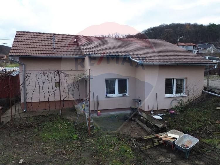 Vand sau schimb casa cu apartament-strada Angarul de Sus... - 8