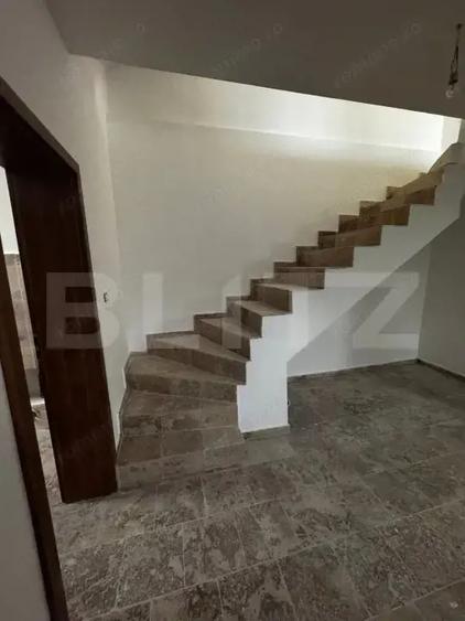 Casa de inchiriat 200mp aproape de principala Giroc, pretabil firme/familii mari - 1