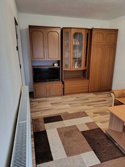 Vand garsoniera confort 1 - 4