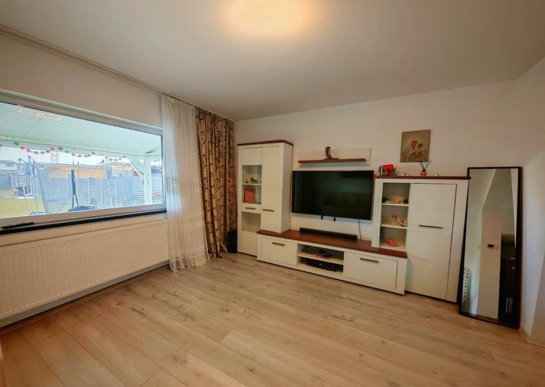 Casa 4 camere, cartier Izvor, oras Brasov - 6