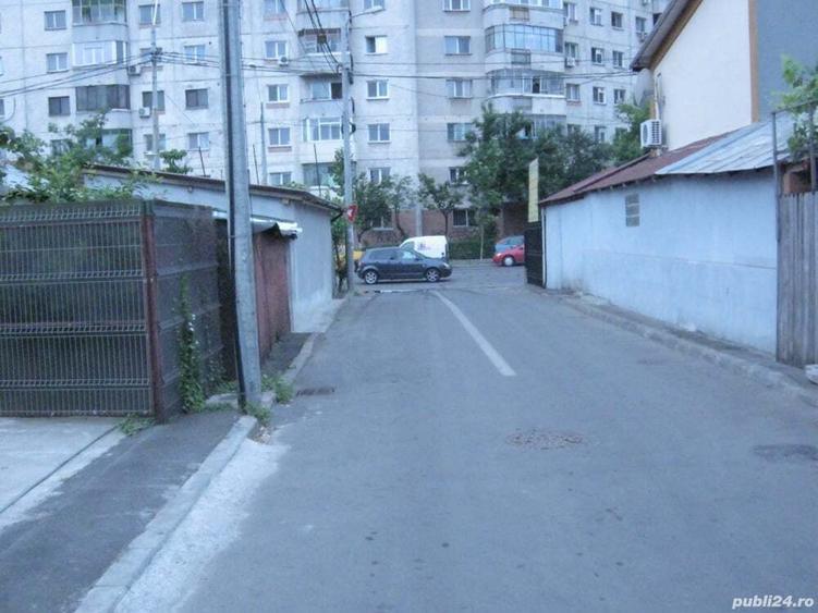 Inchiriez spatiu la parter casa in zona bd 1 Dec-piata Minis - 7