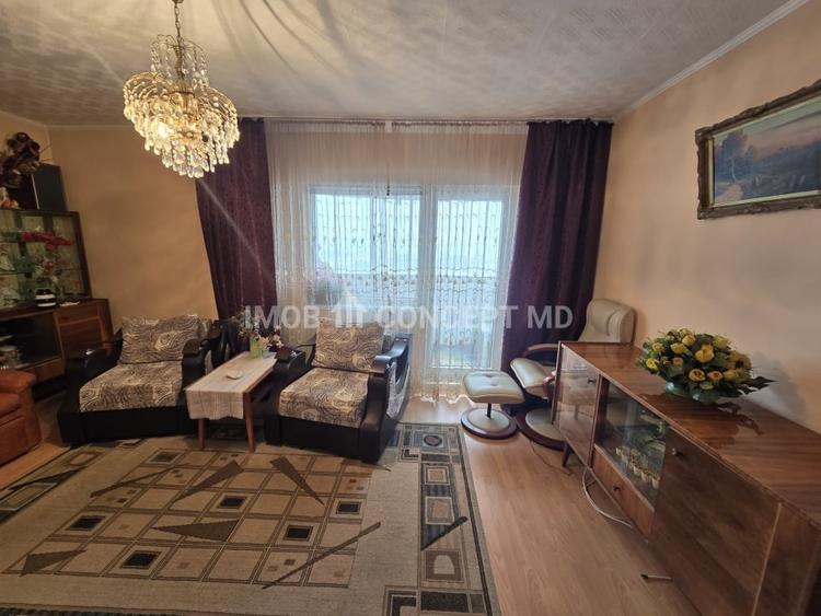 Vanzare apartament 4 camere, cu vedere panoramica, in zona Eroilor Ploiesti - 6