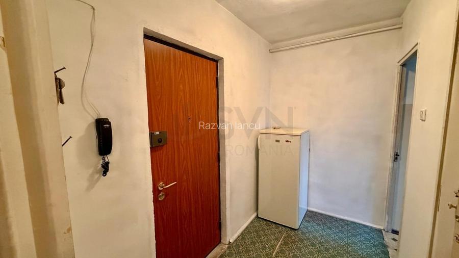 REA1026694 Apartament 2 camere I Parc Tineretului I Metrou I De renovat