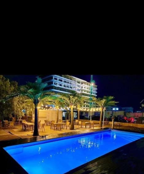 STUDIO LA PROMENADA MAMAIA NORD /PRIMA LINIE ULTRACENTRAL/OFERTA PRET REDUS/