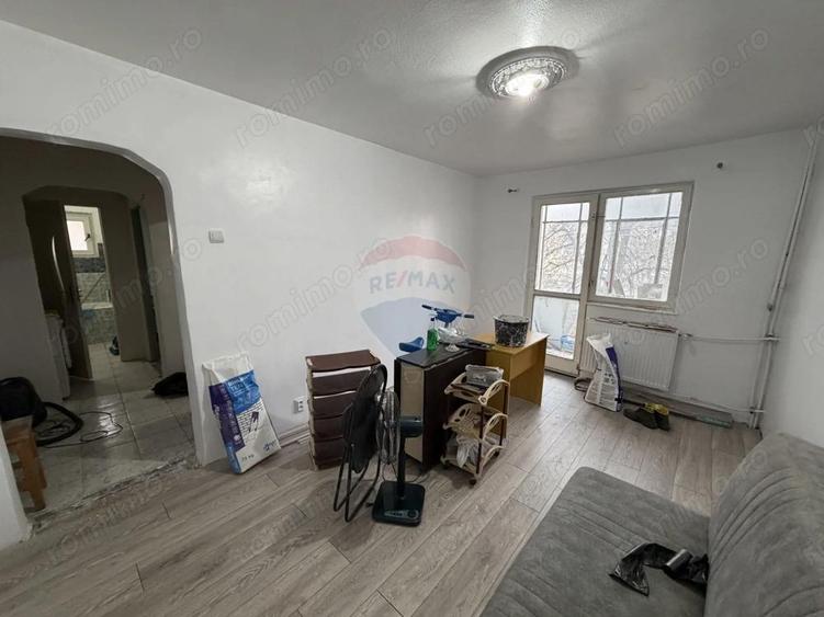 Apartament 3 camere et 2 - 2