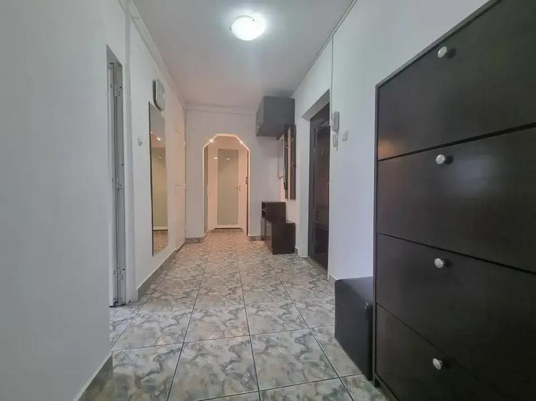 Apartament 3 camere, Decomandat, Bucătărie separată | Nerva Traian - 2