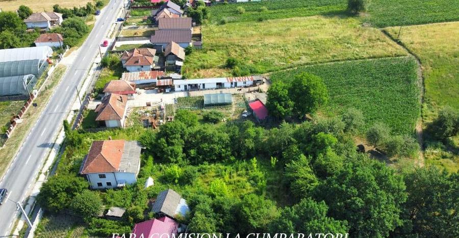 CASA CU TEREN 1730 MP, UTILITATI RACORDATE - 2