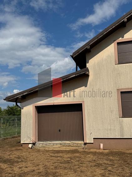 Ilfov Casa la rosu in Peris - 9