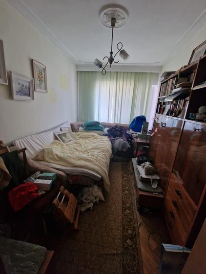 Apartament cu 3 camere, decomandat, etajul 5/9, zona Pacurari - 11