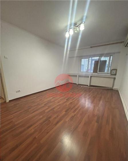 Apartament 2 camere, parter, stradal, ideal pentru spatiu co - 4