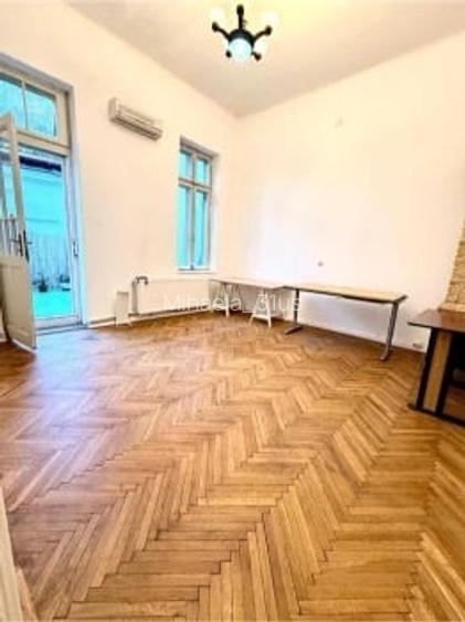 Calea Victoriei Închiriez spațiu birou 25 mp+25 mp terasa vila stradală P+1
