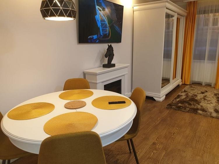 Garsoniera superfinisata si mobilata lux - langa str. Sforii - 52