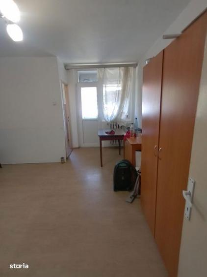 Vand Garsoniera Craiova - 4