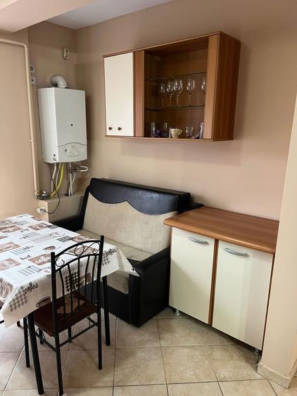 Inchiriez garsoniera - 3