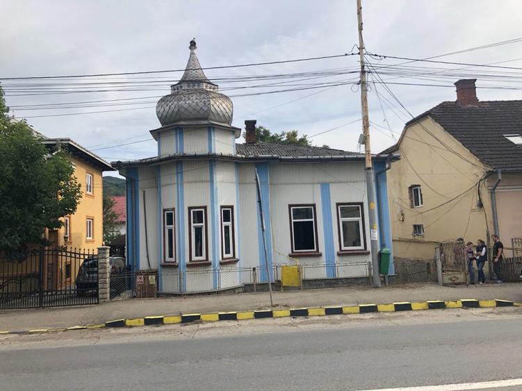 Casa de vanzare in zona centrala - 5