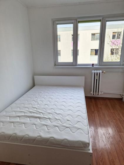 Vand apartament 2 camere - 1