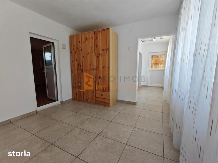 Casa tip parter zona Candesti - 7