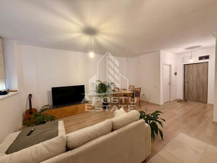 Apartament cu 3 camere, ultrafinisat, zona Torontalului - 2