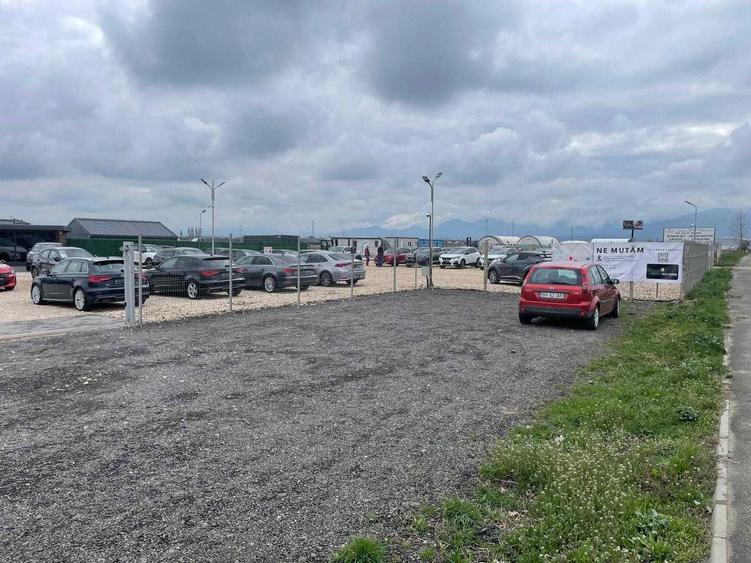 Inchiriez teren pe DN 13 pentru activitati diverse - 3