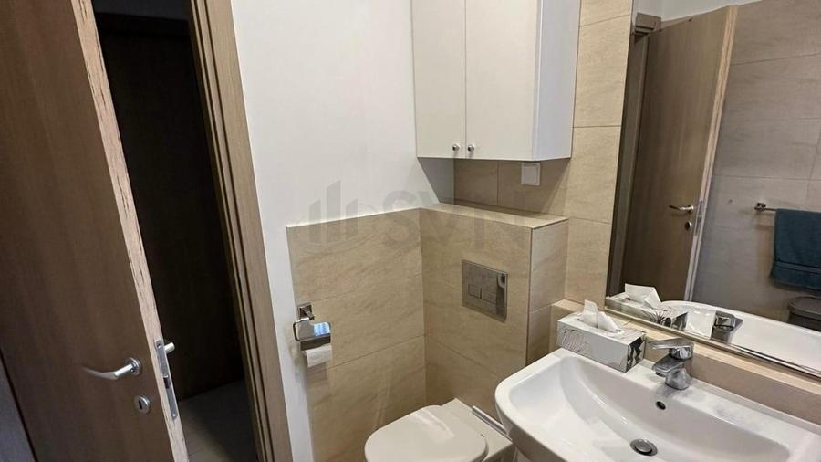 Apartament cu 2 camere semidecomandat, mobilat în Băneasa