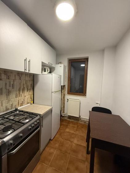 Apartament 2 camere de vanzare - Tomis 2 - 4