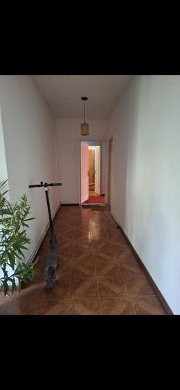 Garsoniera Tudor Vladimirescu intersectia bucsinescu - 1