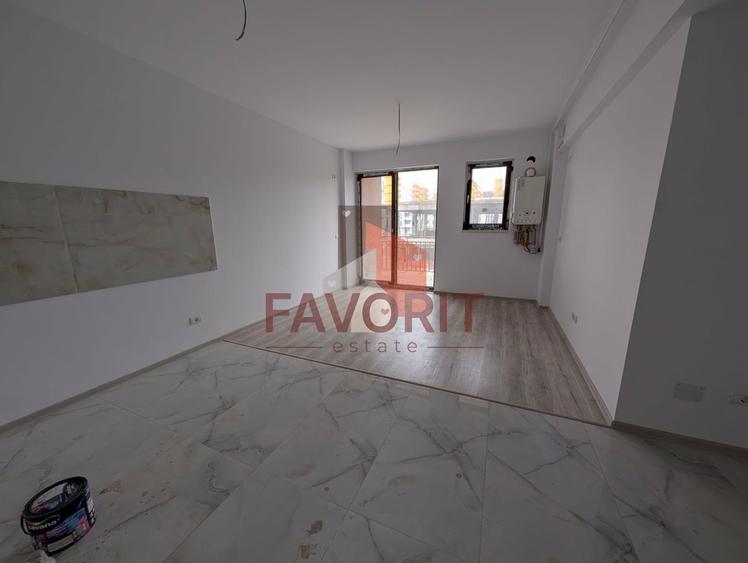 Langa ESO. 73 mp. Bloc nou cu lift. - 1