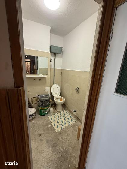 Apartament cu 4 camere decomandat în Exterior Vest