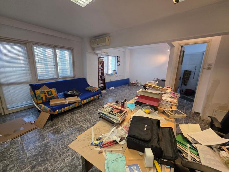 Calea Mosilor, 5 minute metrou Obor, stradal, vedere spate, bloc 1982, - 7