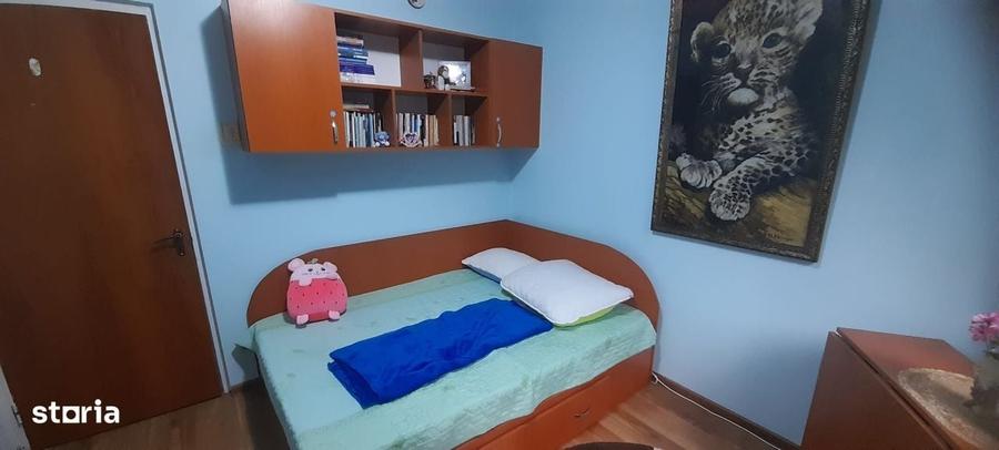 3 camere zona OZANA,metrou 1 decembrie 1918 la 10 min - 6