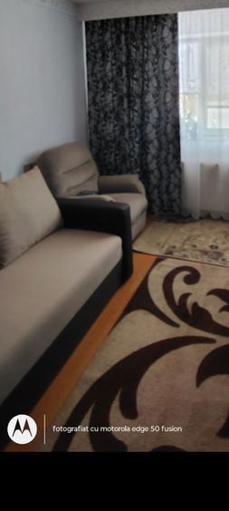 Vand apartament 3 camere 60 mp - 1