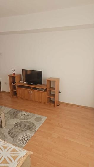 PROPRIETAR, inchiriez garsoniera Marasesti, PLOIESTI - 5