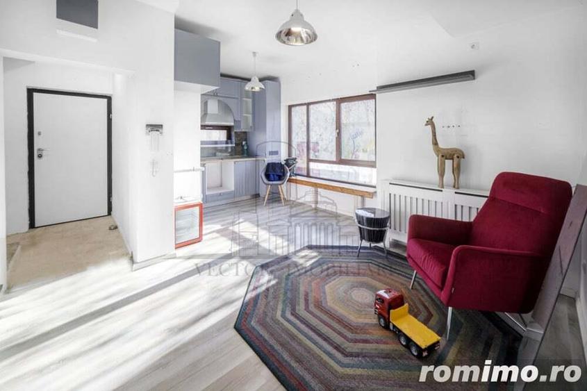 Brancoveanu*Casa individuala P+2E*5 camere-4 bai*Moderna* 2 locuri de parcare - 2