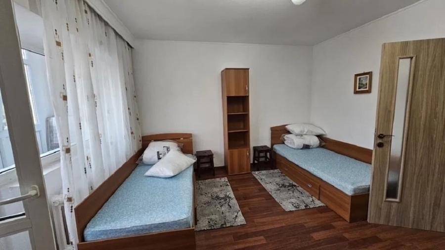 Apartament cu 1 camera - zona Podu Ros - vis a vis de vama - Pet friendly - 4