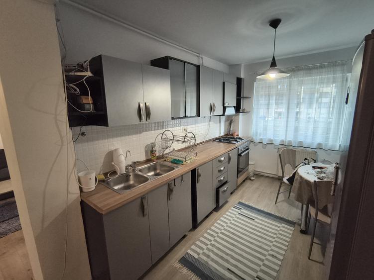 Apartament 4 camere Racadau - 2